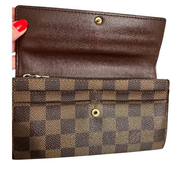 Louis Vuitton Damier Ebene Sarah Long Wallet - Picture 7 of 15